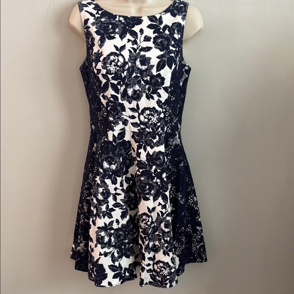 Jessica Simpson Cotton Navy & White Floral Rose Fit-and-Flare Midi Dress Size 6